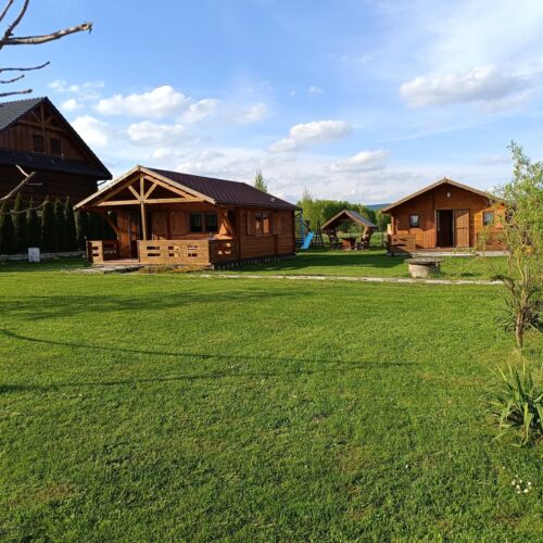 Domek drewniany 6-osobowy parterowy z widokiem na góry