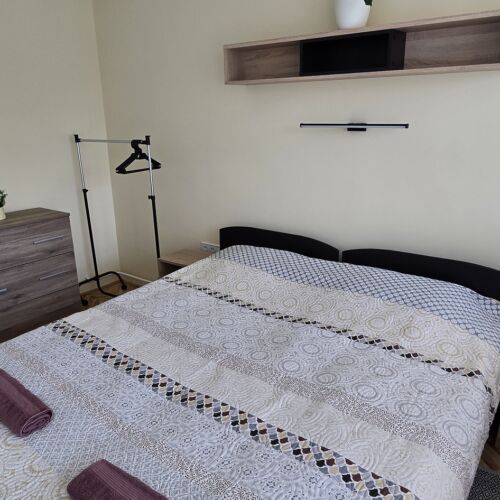 Apartament standard la etaj cu 2 camere pentru 6 pers.