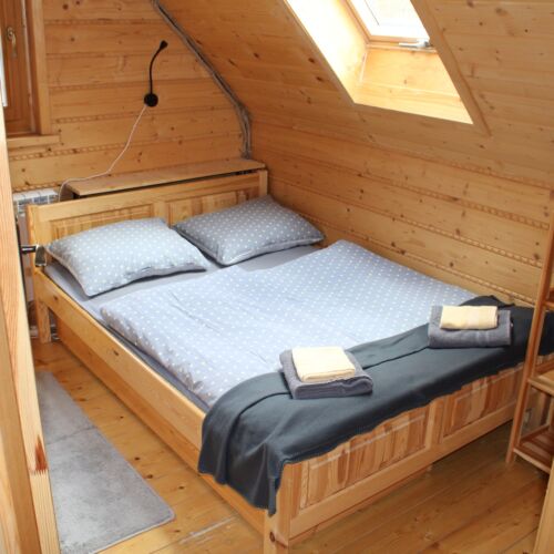 Turistický Rekreační dům (jako celek) pro 12 os. celý Dům