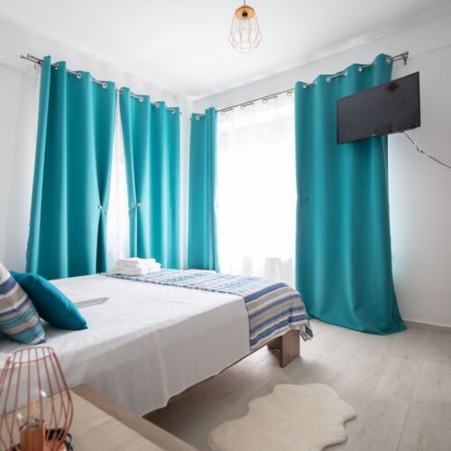 Apartament family cu vedere spre mare cu 2 camere pentru 4 pers.