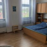 Frühstückspension AlteVolksschule Heinrichs