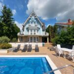 Villa 16 fős villa (pótágyazható)