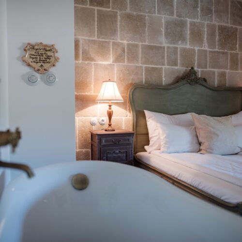 Camera dubla standard la etaj