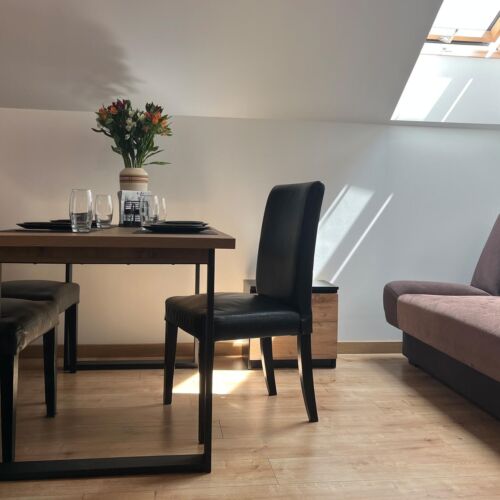 Apartament 6-osobowy 