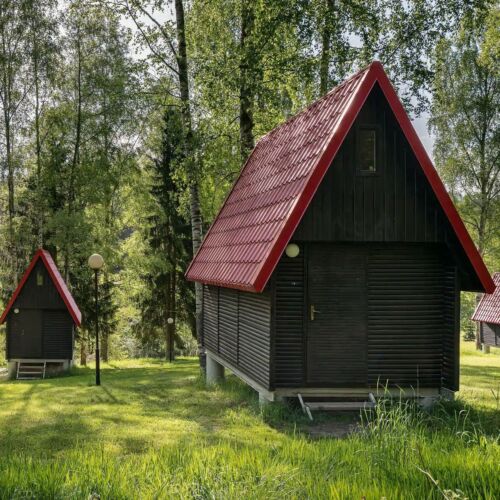 Chata (jako celek) pro 4 os. s výhledem na les 