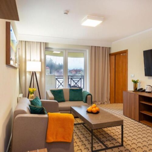 Apartament deluxe cu 2 camere pentru 4 pers.