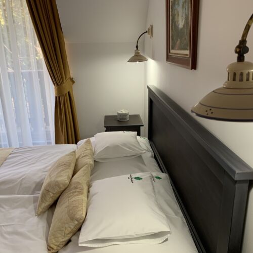 Erkélyes Deluxe franciaágyas szoba