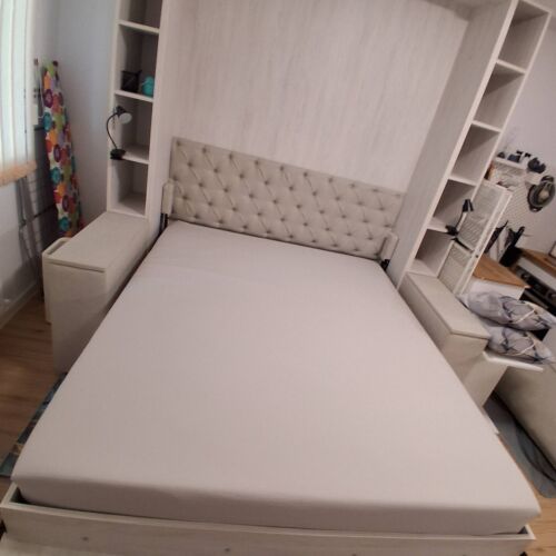 Pokoj s manželskou postelí