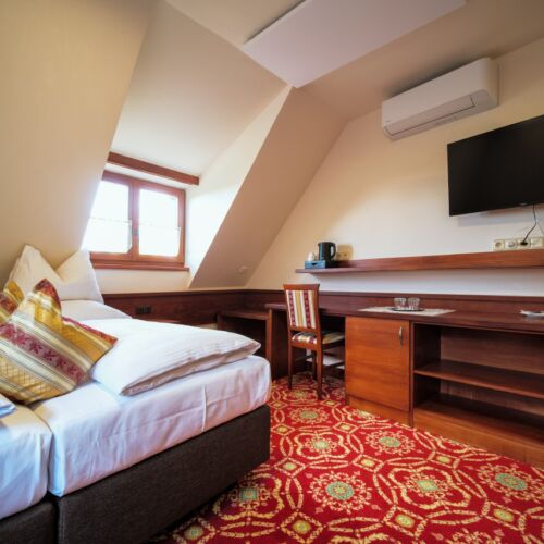 Deluxe Family Double Room (extra beds available)