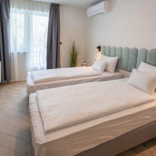 Superior Balcony Twin Room