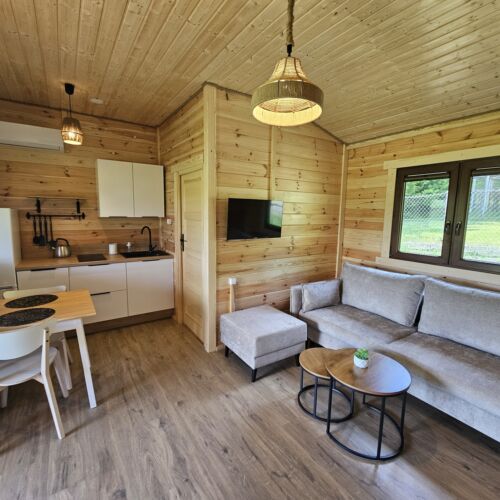 Ground Floor Family Summer House for 6 Persons