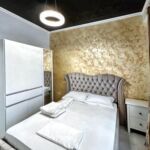 Apartament cu balcon cu vedere spre oraș cu 2 camere pentru 4 pers.