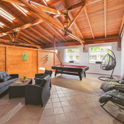 Rezydencja pokój 6-osobowy na parterze Lux z 3 pomieszczeniami sypialnianymi