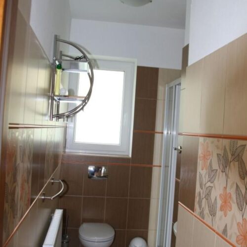 Apartament 4-osobowy z 2 pomieszczeniami sypialnianymi