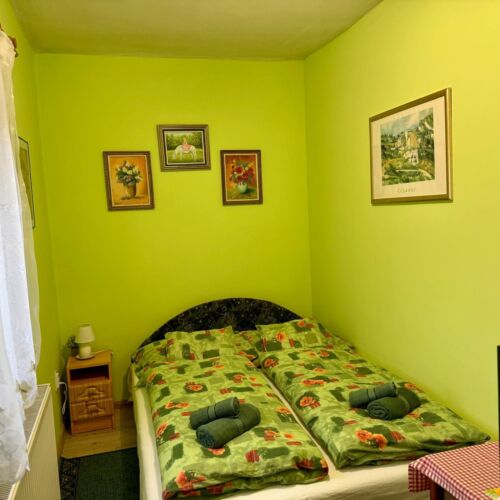 Ground Floor Whole House House for 9 Persons