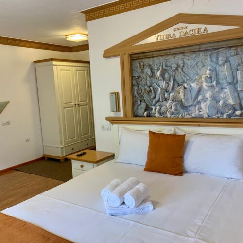 Pokój 2-osobowy Premia z balkonem (możliwa dostawka)