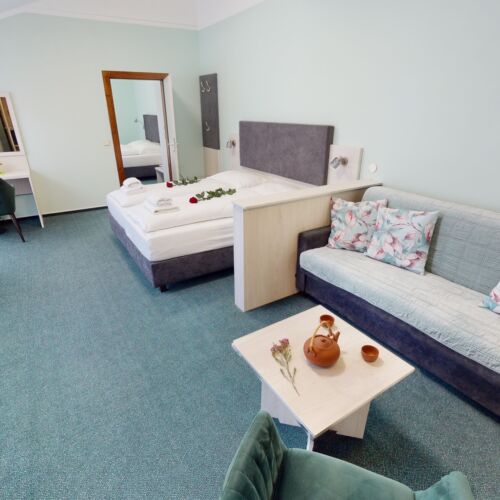 Apartament 4-osobowy z widokiem na ogród z 2 pomieszczeniami sypialnianymi (możliwa dostawka)