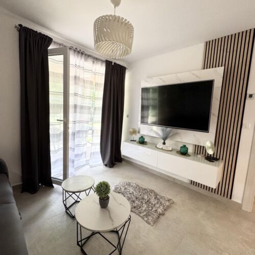 Erdgeschosses 1-Zimmer-Apartment für 2 Personen mit Klimaanlage (Zusatzbett möglich)