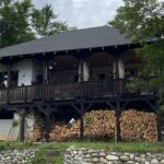 Cabană tourist întreaga unitate pentru 4 pers. (se inchirieaza doar integral)