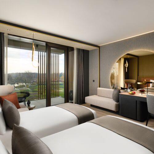 Pokój 2-osobowy z balkonem z widokiem na jezioro