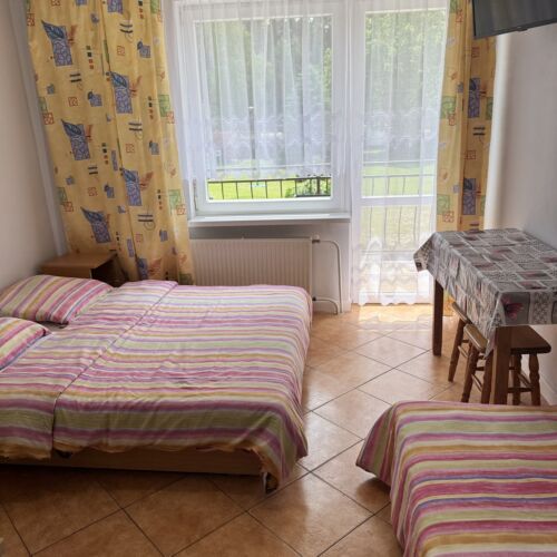 Pokój 3-osobowy na piętrze z widokiem na las