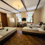 Apartament 7-osobowy na parterze z 1 pomieszczeniem sypialnianym (możliwa dostawka)