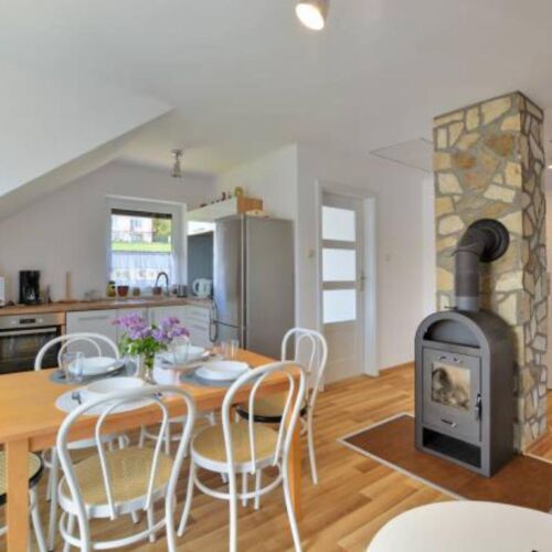 Apartament 7-osobowy z 2 pomieszczeniami sypialnianymi