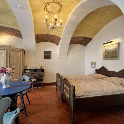 Rezydencja pokój 2-osobowy Deluxe z widokiem na dziedziniec z 1 pomieszczeniem sypialnianym (możliwa dostawka)