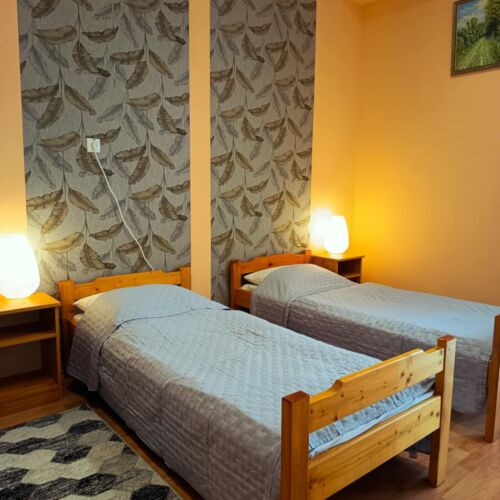 Zweibettzimmer Obergeschoss mit Klimaanlage