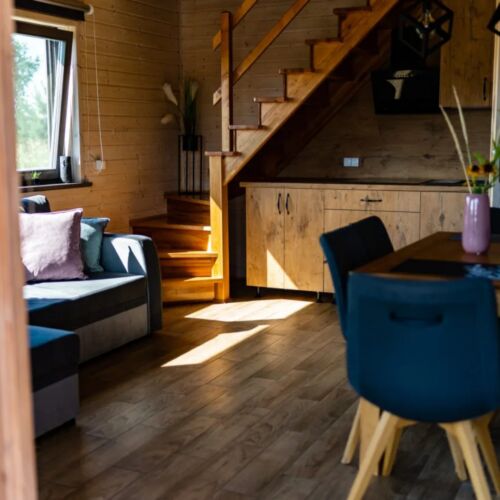 Cabană pentru 8 pers. (se inchirieaza doar integral)