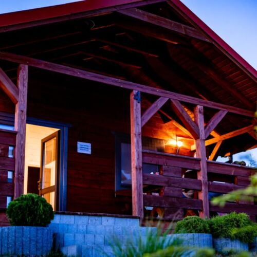 Cabană pentru 6 pers. (se inchirieaza doar integral)