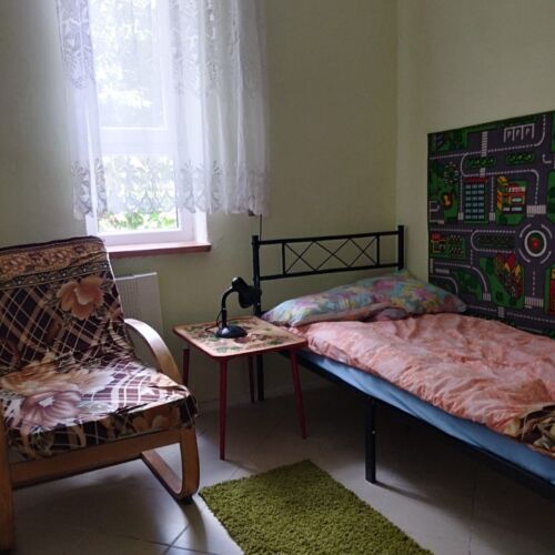 Apartament 8-osobowy na parterze Standard z 4 pomieszczeniami sypialnianymi