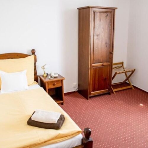 Air Conditioned Single Room
