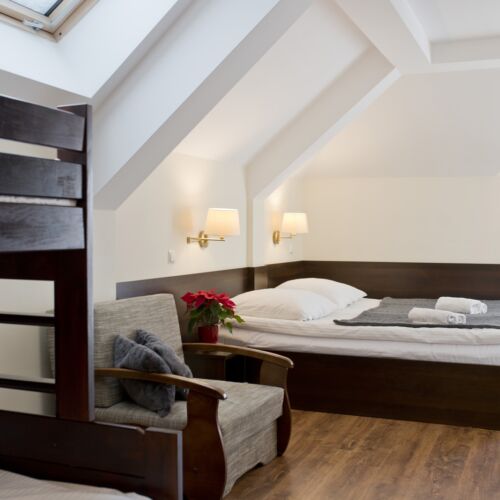 Upstairs Ground Floor Triple Room