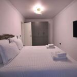 Apartament deluxe cu vedere spre mare cu 3 camere pentru 6 pers.