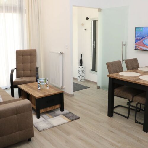 Erdgeschosses 1-Zimmer-Apartment für 2 Personen mit Klimaanlage (Zusatzbett möglich)