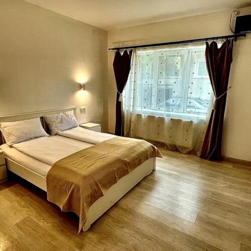 2-Zimmer-Apartment für 4 Personen Parterre mit Klimaanlage (Zusatzbett möglich)