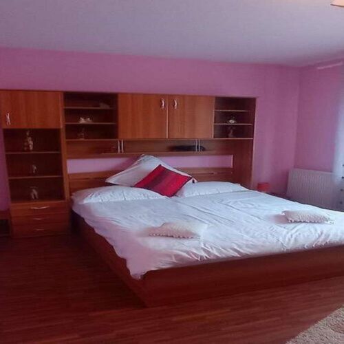 Camera dubla cu balcon