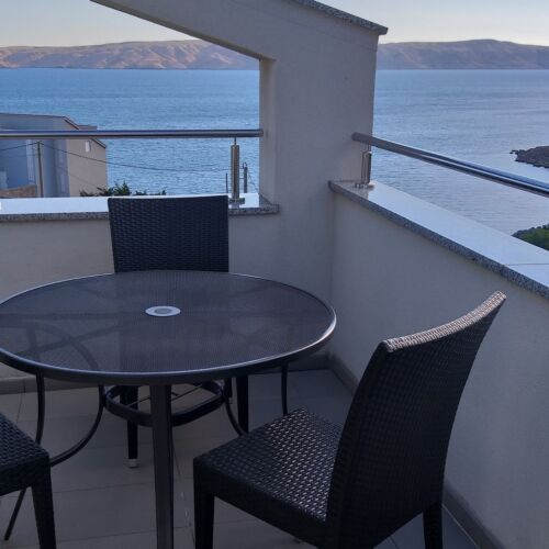 Apartament 4-osobowy z klimatyzacją z widokiem na morze z 2 pomieszczeniami sypialnianymi A-24233-e