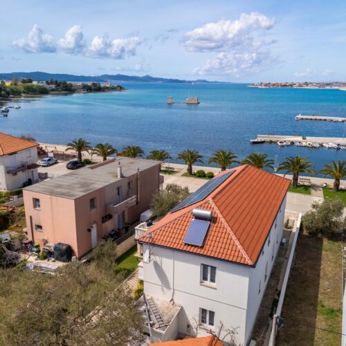 Apartament 2-osobowy z klimatyzacją z widokiem na morze z 1 pomieszczeniem sypialnianym A-24518-d