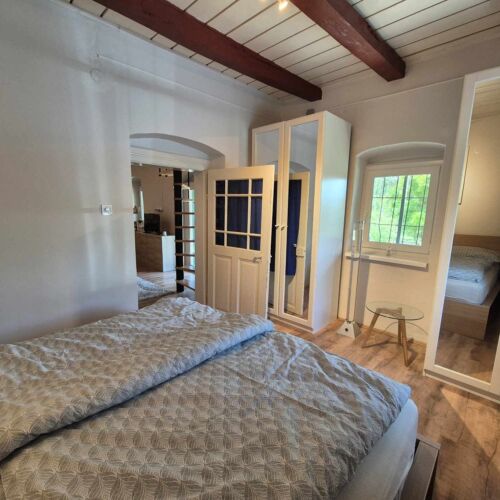 Cały dom 8-osobowy Przyjazny podróżom rodzinnym z widokiem na las