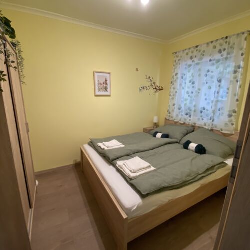 Angenehme Innenausstattung 2-Zimmer-Apartment für 4 Personen Parterre (Zusatzbett möglich)