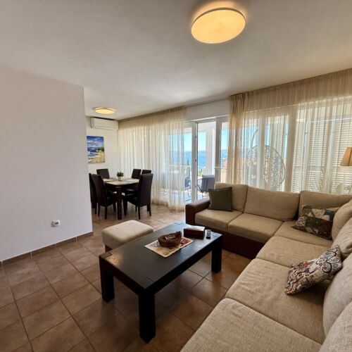 2-Zimmer-Apartment für 4 Personen Obergeschoss mit Aussicht auf das Meer