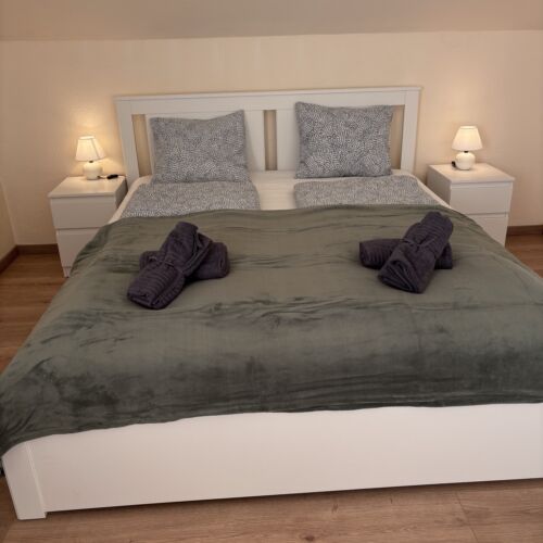 Dreibettzimmer Obergeschoss mit Balkon