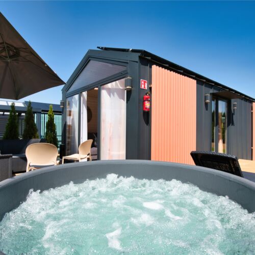 Domek całoroczny 5-osobowy Superior z widokiem na park