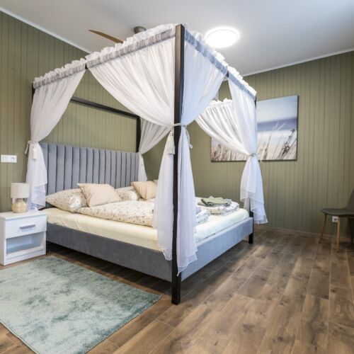 Exclusive 3-Room Apartment for 6 Persons air Conditioned