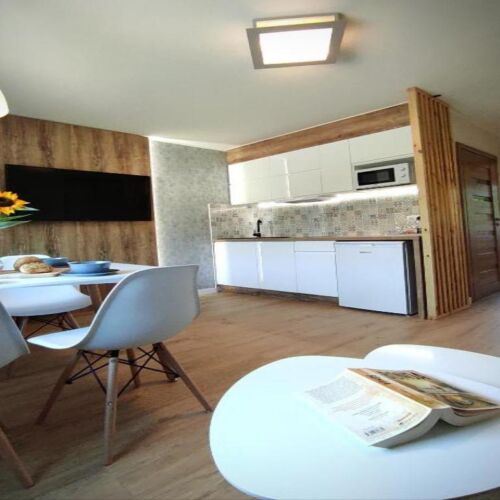 Apartament 4-osobowy z 2 pomieszczeniami sypialnianymi