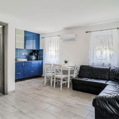 Ganzes Haus Appartement Parterre (Zusatzbett möglich)