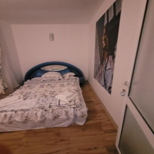 Doppelzimmer Gemeinsames Badezimmer