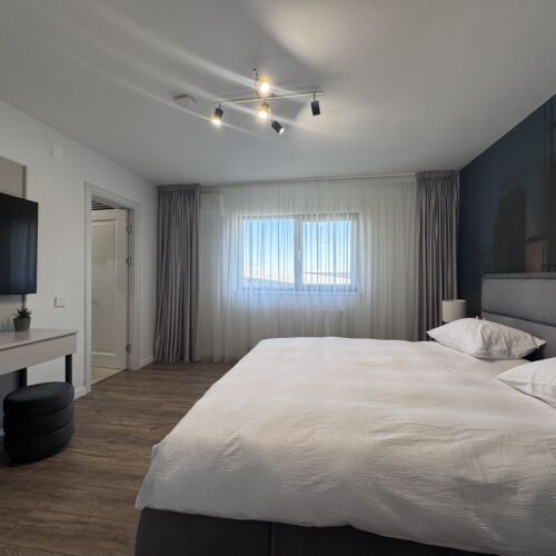 Camera dubla cu bucătărie comună